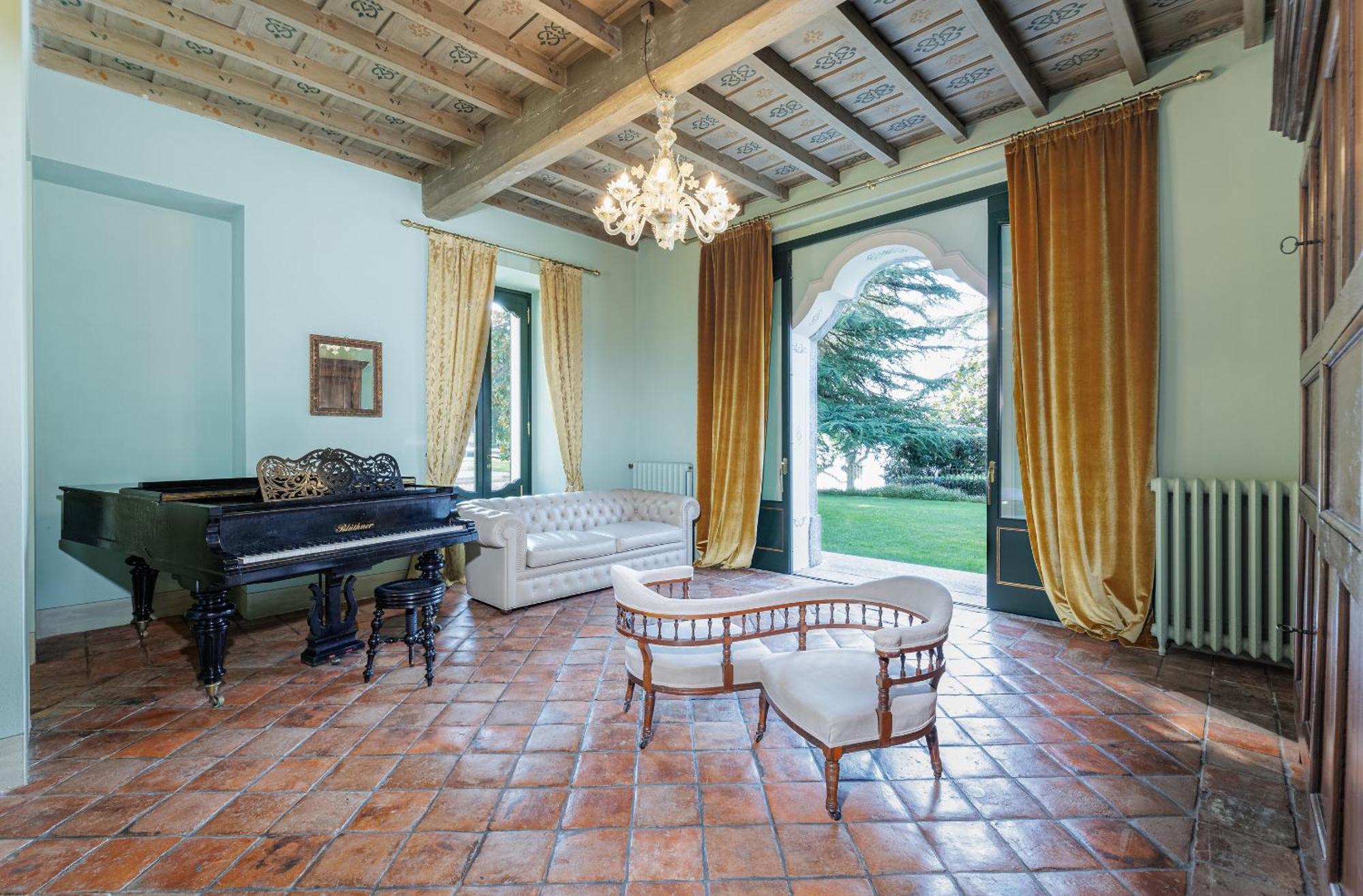 Villa Sinfonia By Myvillacollection 블레비오 외부 사진